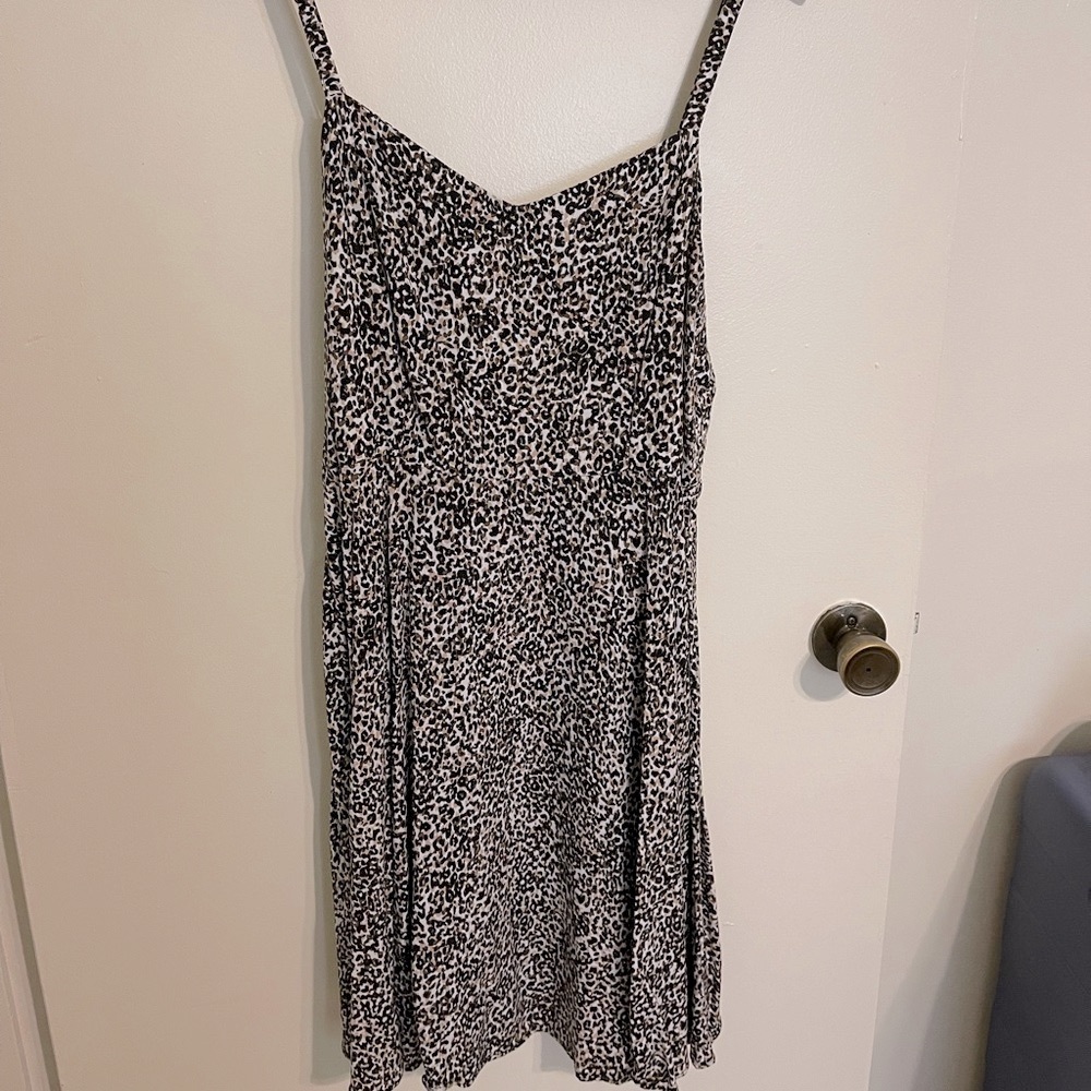 Old Navy Size L leopard dress
